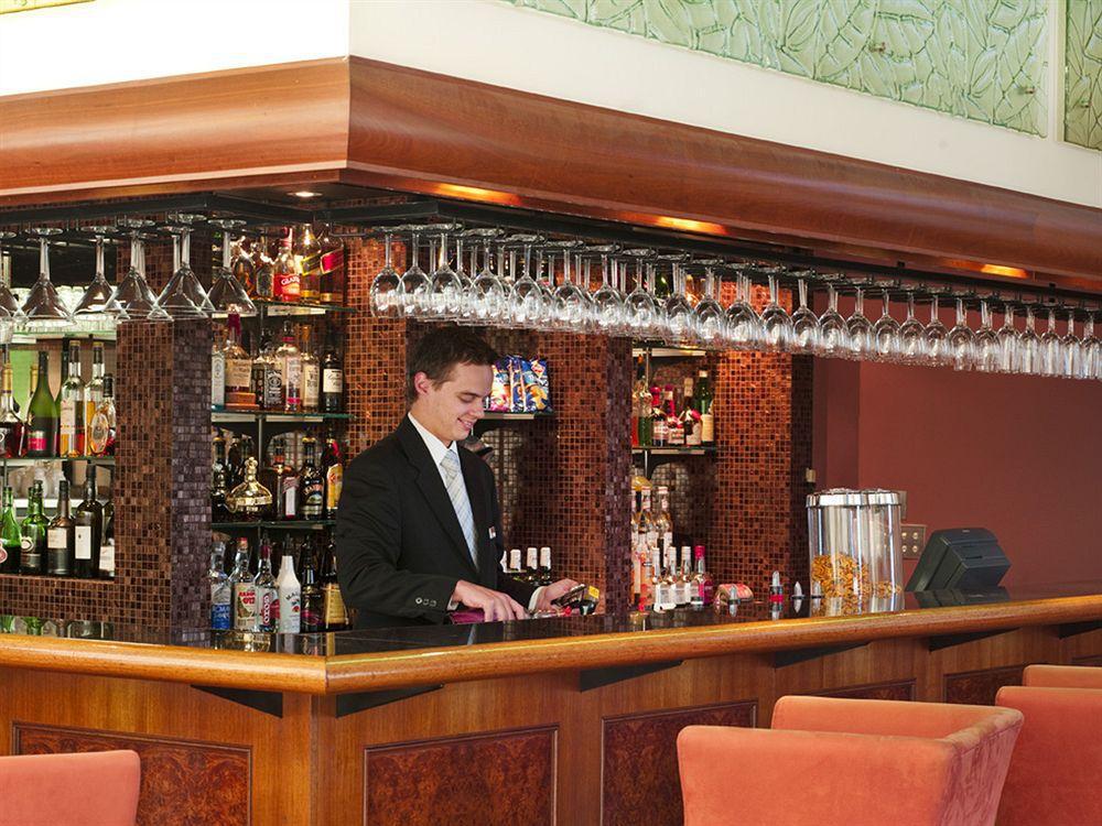 Bayview Eden Melbourne Otel Restoran fotoğraf